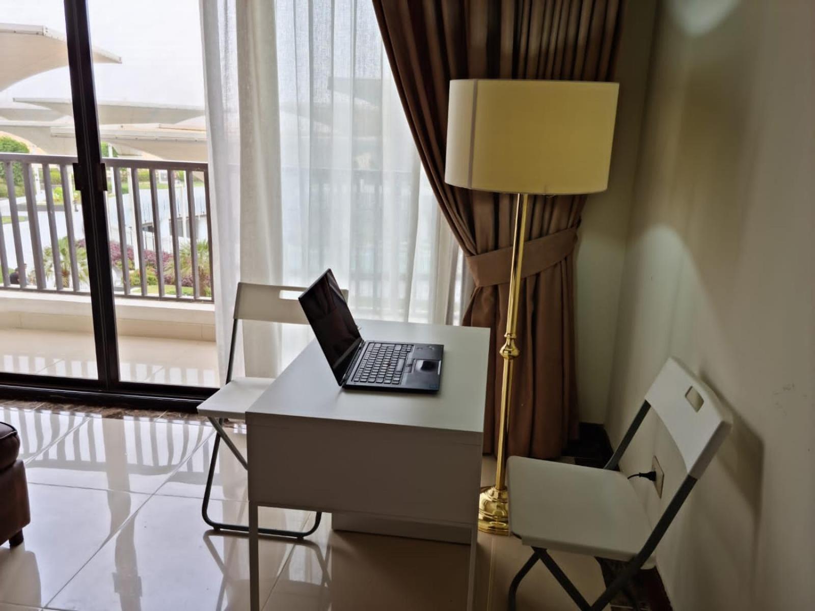 Sunny Duplex With Pool Access In Porto-newcairo Mall *